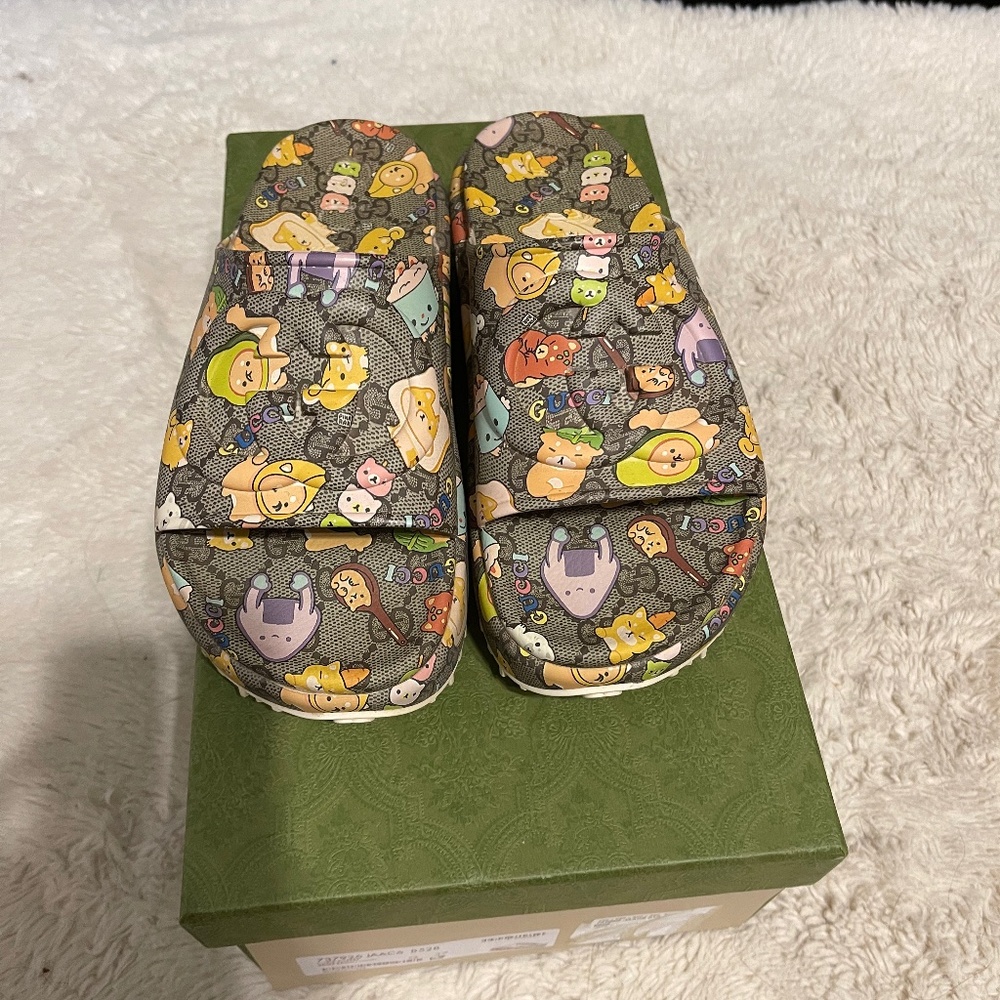 Gucci platform sandal